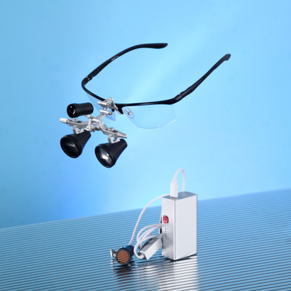 loupes_light-800x800